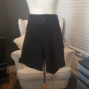 NWOT Torrid Black Stretch Denim Shorts